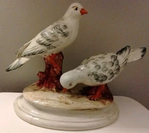 VINTAGE MCM POTTERY Love Birds Pigeons Squabs Numbered Made In Italy EVC - Picture 1 of 8