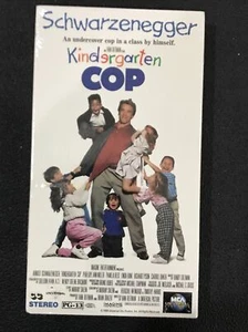 kindergarten Cop Sealed Watermarks RARE NOT beta VHS Arnold Schwarzenegger ￼ - Imagen 1 de 8