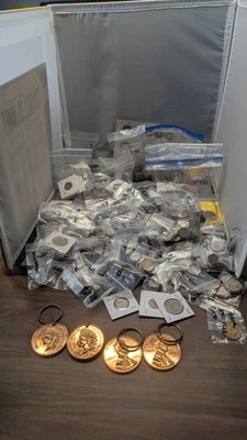 1 Pound Old Unsearched Foreign Mixed World Coins Bulk Lot Lbs . Unsearched!  - Image 1 of 4