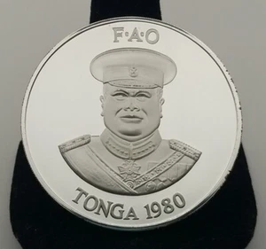 1980 FOA Tonga Large Silver Proof  2 Pa'anga Humpback Whale #3624 - Picture 1 of 4