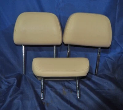 Juego de reposacabezas traseros Audi A6 2012-2017 terciopelo beige OEM con garantía de 90 días Foto 1 de 4