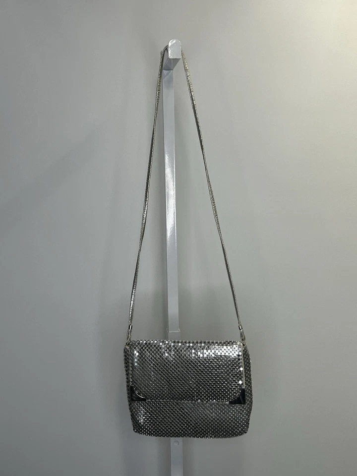 Bolso de mano bandolera de noche de malla con lentejuelas plateadas Bueno para mujer. 1B Foto 1 de 4