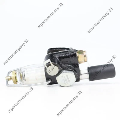 0440004996 Fuel Pump for 300 Series Diesel (1975-1993) - Image 1 of 4