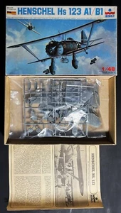 ESCI 4001 - HENSCHEL Hs 123 A1-B1 - 1/48 PLASTIC KIT (NO DECALS) - Picture 1 of 1