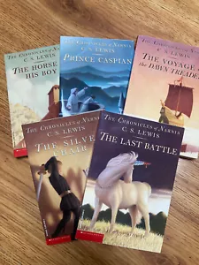 Die Chroniken von Narnia CS Lewis Bücher 3-7 Scholastic Taschenbuch - Bild 1 von 1