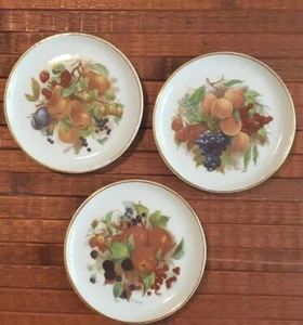 D Reine Handerbeit Set 3 Fruit Small Trinket Dish Porcelain 3" Gold Trim Germany - Picture 1 of 6