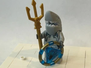 LEGO Atlantis Shark Warrior minifigure with treasure key 8057 8078 atl004 NEW - Picture 1 of 4