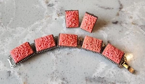 RARE Vintage CHUNKY STATEMENT FAUX Coral Selro Style 5 Panel Bracelet Earrings - Picture 1 of 13