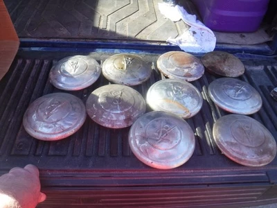 Tapacubos Ford V8 original camión rat rod coche Foto 1 de 4