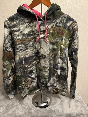 Mossy Oak Womens Medium Hunting Outdoor Camo Tree Hoodie with Pink Accents EUC! - Image 1 of 4