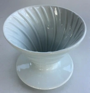 Hario V60 02 Coffee Dripper Ceramic WHITE VDC-02W For 1 - 4 Cup from JAPAN - Picture 1 of 7