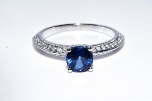 $2,500 1.48CT NATURAL BLUE SAPPHIRE & DIAMOND ENGAGEMENT RING 18K WHITE GOLD