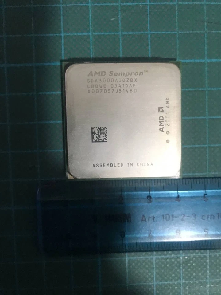 Cpu Amd Sempron 3000+ SDA3000AI02BX LBBWE 0541DAF X007057J51480 1800 Mhz - Immagine 1 di 2