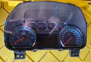 15-16 GMC SIERRA 2500 CHEVROLET SILVERADO PICKUP GAUGE CLUSTER - Picture 1 of 3