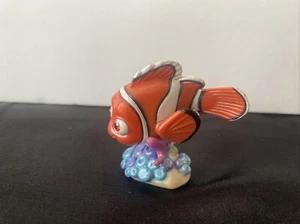 Figura Coleccionable Disney Store Buscando a Nemo PVC NEMO - Imagen 1 de 7