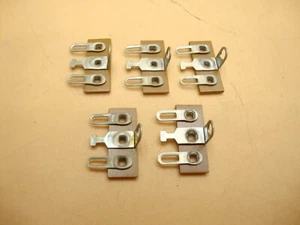 Terminal Strip, 3 Lug, 1 Lug Common, Phenolic Terminal Strip NOS (M70) (Qty 5) - Picture 1 of 4