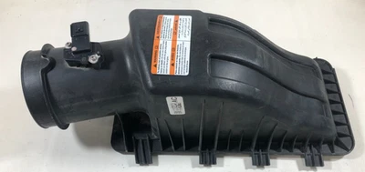 Air Filter Lid Ford F250 F350 Super Duty 2011 2016 Power Stroke Diesel 6.7 - Image 1 of 4