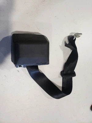 Retractor cinturón seguridad trasero izquierdo - Audi A4 B8 Premium S-Line 2011 - OEM 609207700 Foto 1 de 4