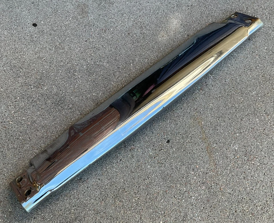 Oldsmobile 88 98 1955 súper parachoques trasero barra de protección central Foto 1 de 4