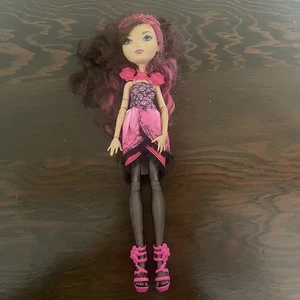 Ever After High First Chapter Briar Beauty Puppe - Bild 1 von 5