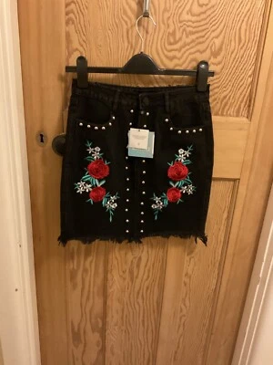 Minifalda vaquera bordada con tachuelas Missguided talla 6 nueva con etiquetas Foto 1 de 3