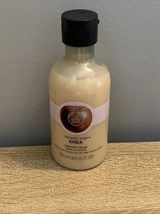 The Body Shop Shea Duschcreme 8,4 Oz. Originalformel Neu Full Size Duschgel - Bild 1 von 4