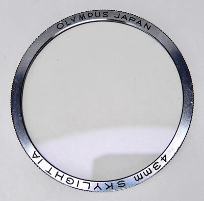 Olympus Slim Chrome 43mm Skylight 1A Filter .............. Minty - Image 1 of 4