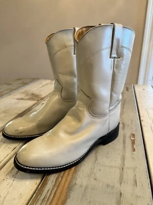 JUSTIN LEATHER COWBOY BOOTS JUNIOR SIZE 4 D, LIGHT PEARL COLOR #3713Y EUC - Image 1 of 4