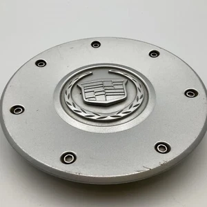 (1) Cadillac Silver Center Cap 9594176 OEM - Picture 1 of 6