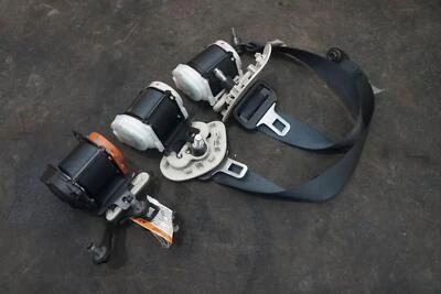 Juego 3 retractores de cinturón de seguridad trasero 3ª fila 898451LA1A 898441LA1A Infiniti QX80 2014 Foto 1 de 3