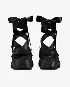 Nike Air Rift Ballet Style Sneakers Women Split Toe Lightweight Shoes 80s Retro - Picture 1 of 6