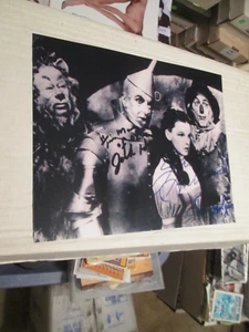 Wizard of Oz Cast Replica 8 x 10 Autographed Photo - Picture 1 of 1