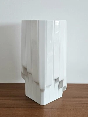 Rosenthal Vase Strip 30cm Porzellan weiß ohne Dekor Design Zaha Hadid Nr. 14489 - Bild 1 von 4