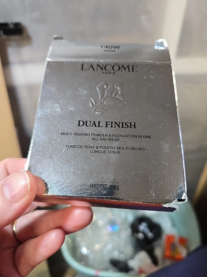 Dual Finish Versatile Powder Makeup 19g - 150 Ivoire W