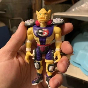 Mutant League Football KT SLAYOR Actionfigur & Zubehör 1995 Galoob - Bild 1 von 4