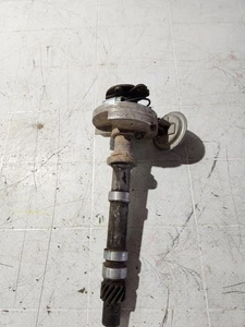 1975 Chevelle Nova Camaro Points Distributor 1112046 - core - Picture 1 of 2