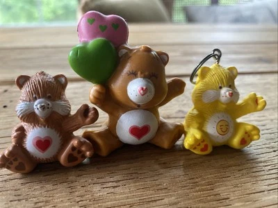 Lote (3) Figuras Miniatura Oso Cuidado PVC De Colección Tenderheart Funshine Minis Años 80 Años 80 Foto 1 de 4
