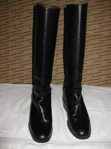 SCHWARZE VOLLLEDER DAMEN STIEFEL - GRÖSSE 8M - WENIG GETRAGEN UND IN SEHR GUTEM ZUSTAND - Bild 1 von 8