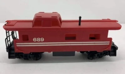 HO Scale Tyco Red Caboose Train Car For Railroad #689 No Box. - Image 1 of 4