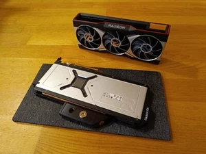 AMD Radeon RX 6800 XT Referenz mit EKWB quantum vector waterblock - Photo 1/4