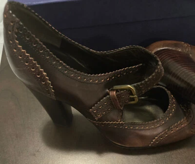 Pre-owned  Leather Stuart Weitzman Platform Mary Janes - Image 1 of 4
