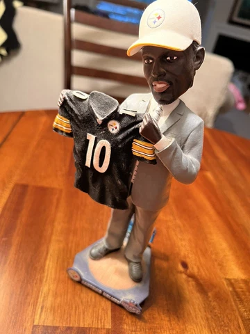 SANTONIO HOLMES Pittsburgh Steelers / Ohio State Buckeyes “Draft Day” Bobblehead Cover