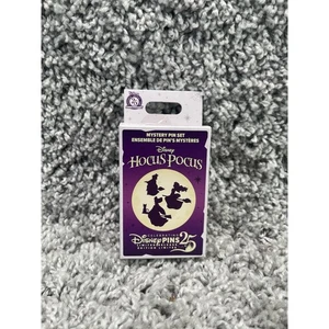 2025 Disney Parks Hocus Pocus Mystery Box 2 Pins Halloween New Unopened - Picture 1 of 9