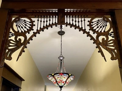 Calado victoriano palo y bola Art Nouveau spandrel arquitectónico   Foto 1 de 4