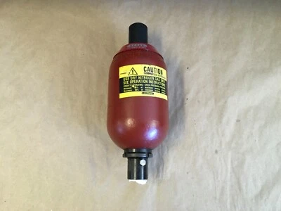 Acumulador de vejiga hidráulico HYDAC SB330-1A1/112S-210C 3000 PSI 02054003 (KB) Foto 1 de 4