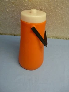DDR Milchkanne, orange 26 cm hoch - Bild 1 von 1