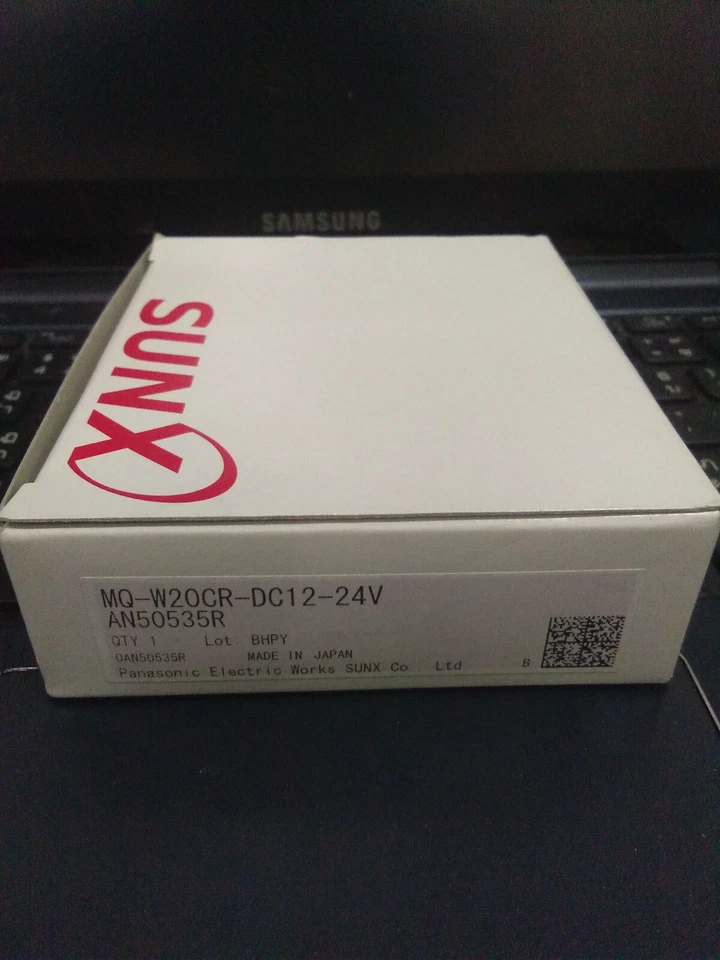 Sunx / Panasonic MQ-W20CR-DC12-24V   photoelectric sensor MQ-W20CR  NIB - Image 1 of 1