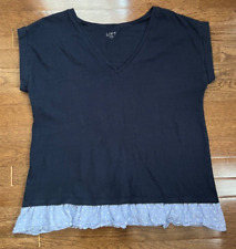 Loft top blouse navy blue v-neck w/polka dot ruffle hem cotton size L EUC