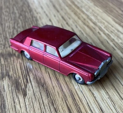 Matchbox Superfast No. 24 - Rolls Royce Silver Shadow - Rojo Foto 1 de 4