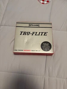 Vintage Spalding Tru-Flite One Dozen Distance Golf Balls - Picture 1 of 3